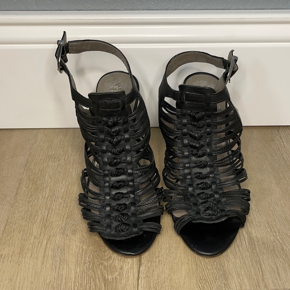 Vince Camuto • Black Gladiator heels